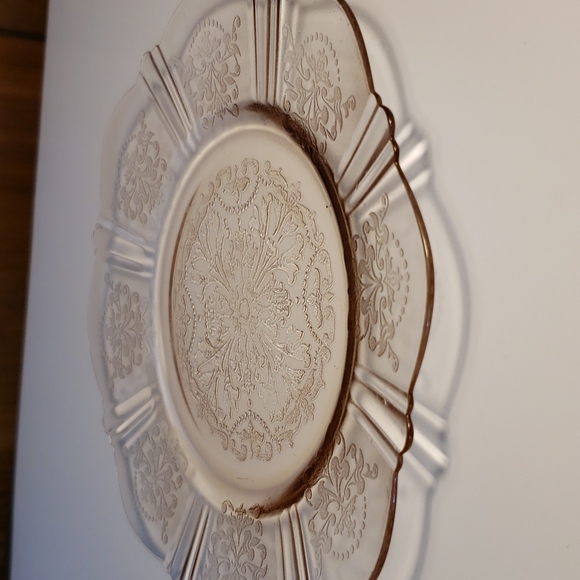 MacBeth Evans Depression Glass Etched Plate - Picture 4 of 4